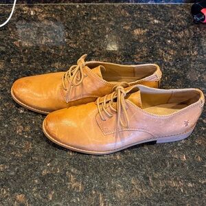 Frye Tan Leather Women’s Anna Oxfords